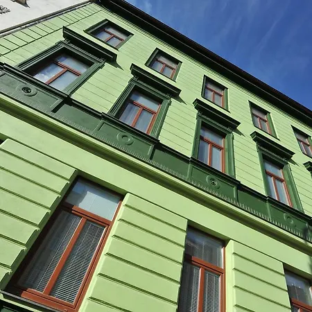 Maison d'hôtes A *